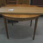 503 1173 DINING TABLE